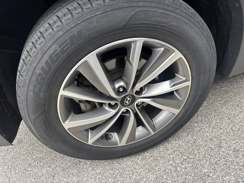 Used 2020 Hyundai Santa Fe Limited AWD/4WD image 8