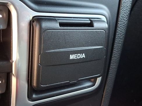 Used 2021 Jeep Wrangler Unlimited Sahara AWD/4WD image 22