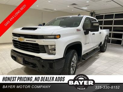 Used 2025 Chevrolet Silverado 2500 Custom w/ Custom Value Package