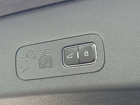 New 2026 Lincoln Aviator Reserve AWD/4WD image 13