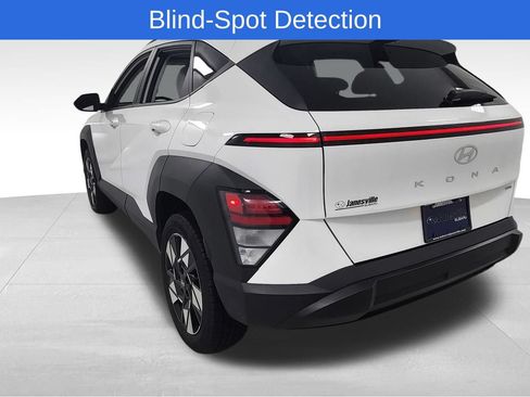 Used 2024 Hyundai Kona SEL AWD/4WD image 5