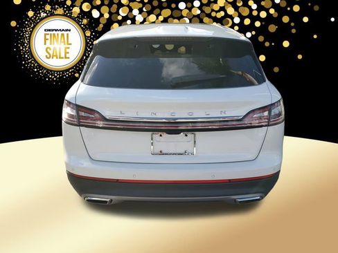 Certified 2023 Lincoln Nautilus Reserve image 7