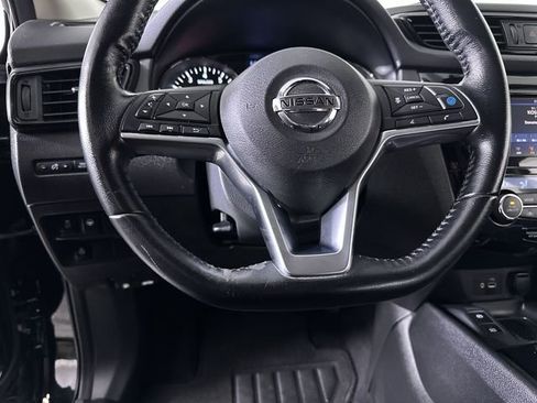 Used 2019 Nissan Rogue Sport SV w/ Technology Package image 11