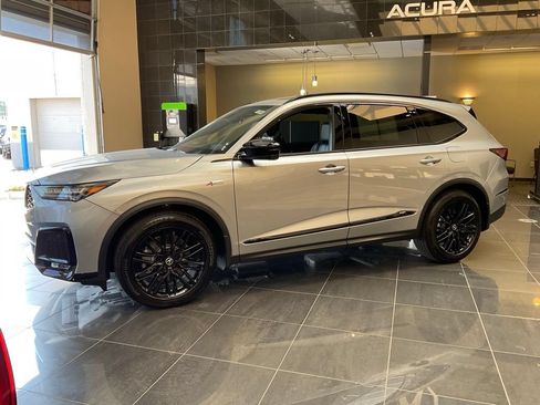 Certified 2026 Acura MDX A-Spec w/ Advance Package AWD/4WD image 4