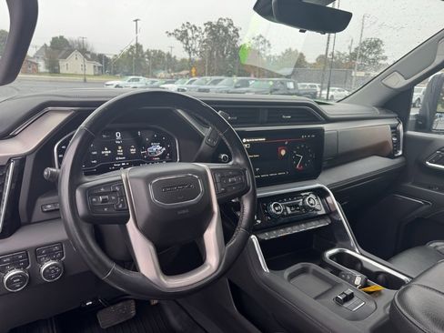 Used 2024 GMC Sierra 2500 Denali w/ Denali Reserve Package image 7