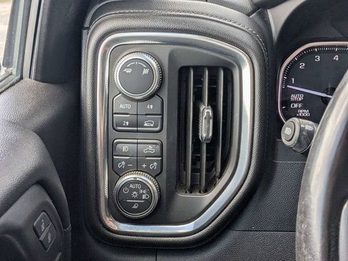 Used 2019 GMC Sierra 1500 SLT w/ SLT Premium Plus Package AWD/4WD image 20