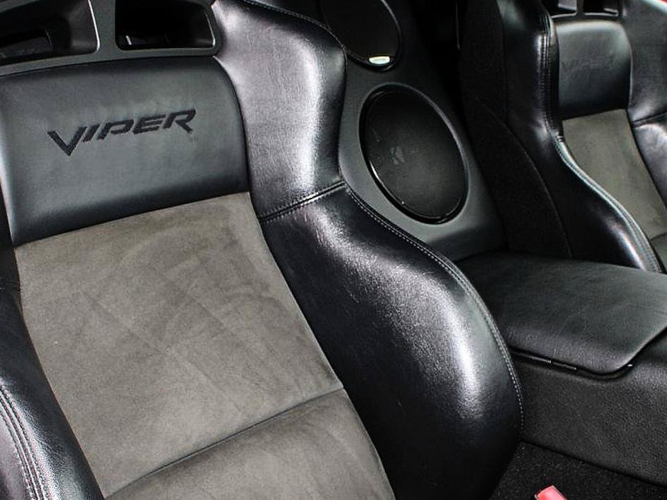 Used 2006 Dodge Viper SRT-10 RWD image 37