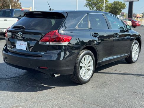 Used 2013 Toyota Venza LE image 5