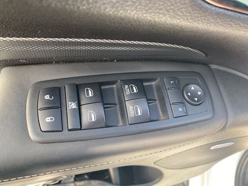 Used 2018 Dodge Durango SRT w/ Technology Group image 10