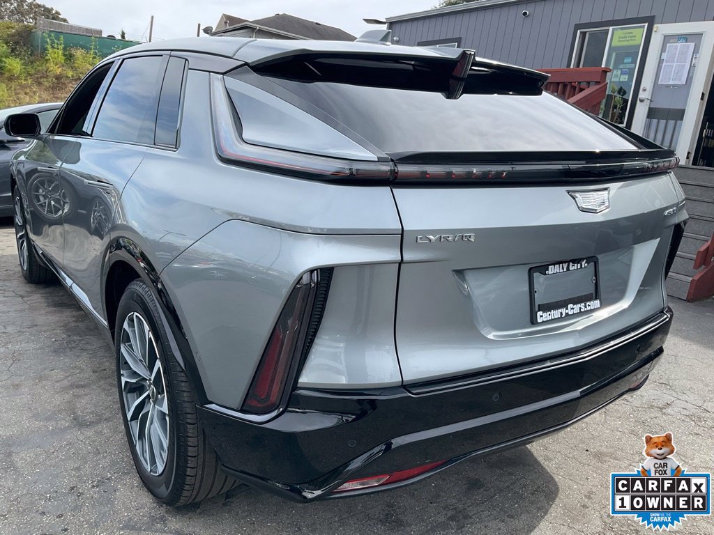 Used 2024 Cadillac Lyriq Sport RWD image 86