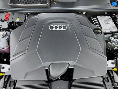 New 2026 Audi Q8 Premium Plus image 30