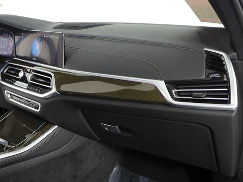 Used 2023 BMW X5 sDrive40i w/ Premium Package image 14