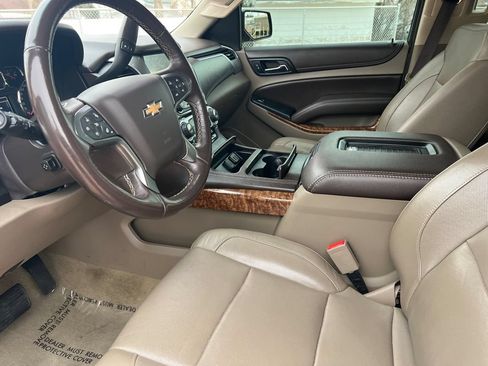 Used 2017 Chevrolet Tahoe Premier AWD/4WD image 12