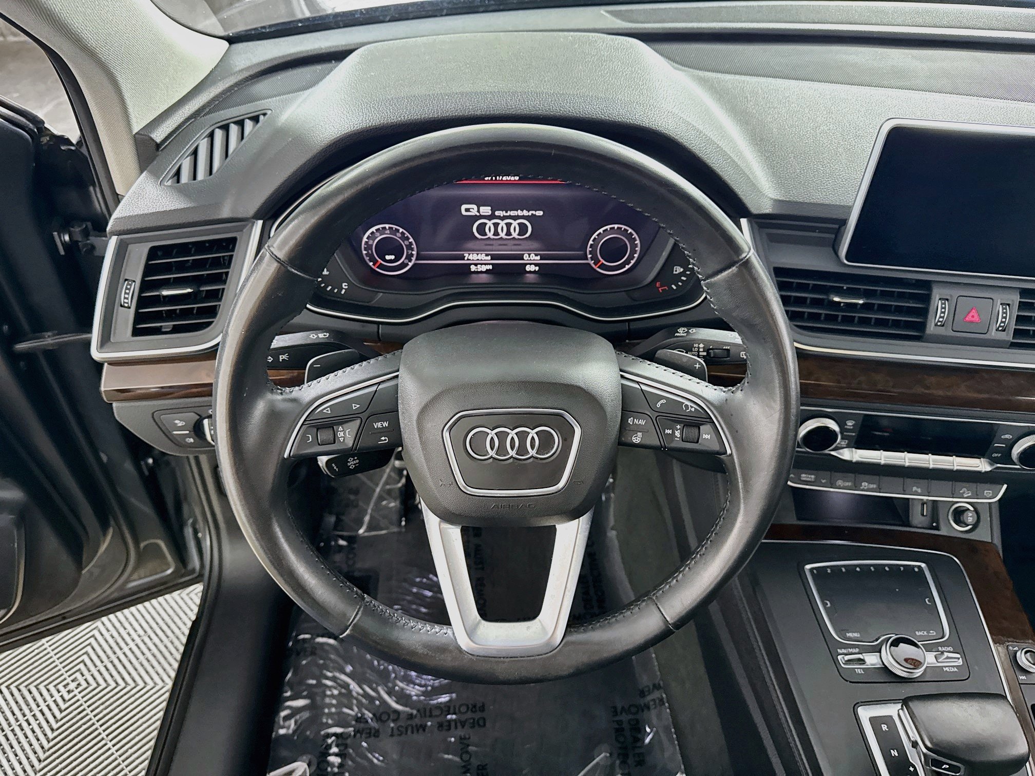 Used 2020 Audi Q5 2.0T Premium Plus w/ Premium Plus Package AWD/4WD image 16