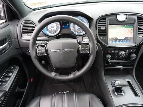 Used 2013 Chrysler 300 S w/ Luxury Group image 20