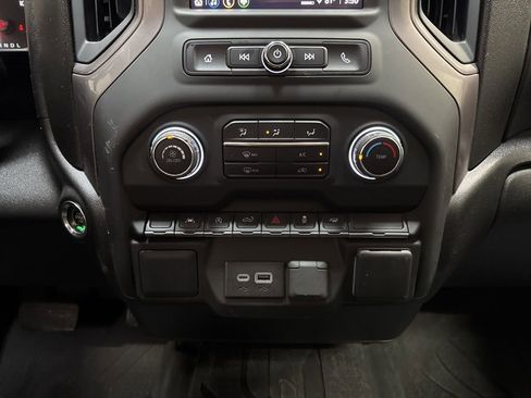 Used 2024 Chevrolet Silverado 2500 Custom w/ Custom Value Package AWD/4WD image 20