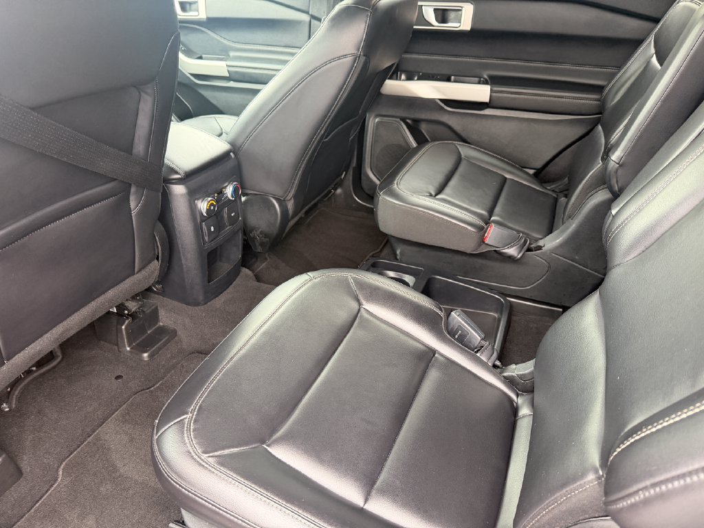 Certified 2021 Ford Explorer XLT AWD/4WD image 19