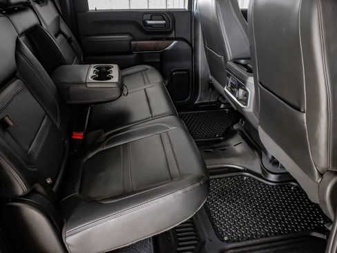 Used 2023 GMC Sierra 3500 Denali w/ Denali Ultimate Package image 35