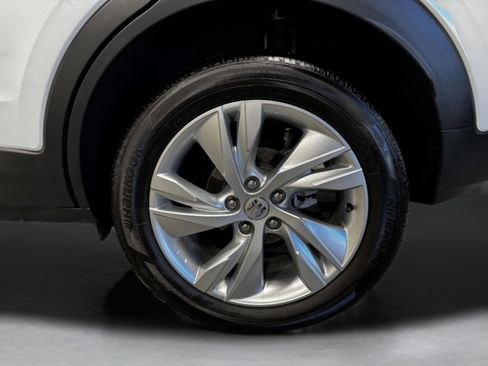 Used 2025 Buick Encore GX Preferred image 46