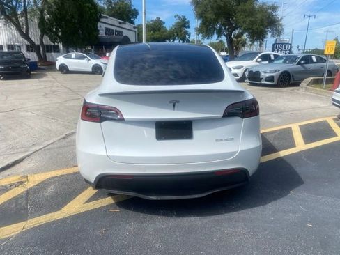 Used 2022 Tesla Model Y Performance AWD/4WD image 4