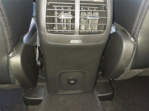 Used 2023 Ford Escape ST-Line Select image 14