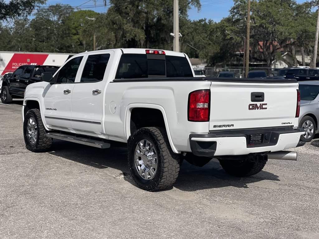 Used 2015 GMC Sierra 2500 Denali w/ Duramax Plus Package AWD/4WD image 19