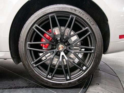 Used 2023 Porsche Macan GTS w/ Premium Package Plus AWD/4WD image 22