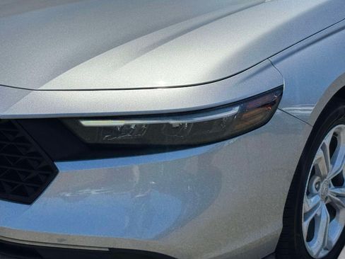Certified 2024 Honda Accord LX image 5