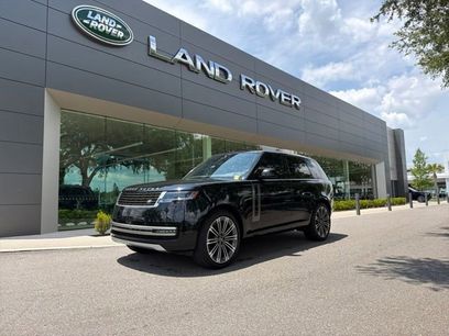 Used 2025 Land Rover Range Rover SE