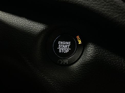 Used 2019 Jeep Cherokee High Altitude image 15