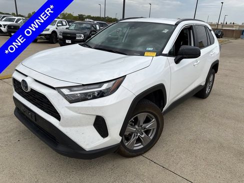 Used 2024 Toyota RAV4 LE AWD/4WD image 1