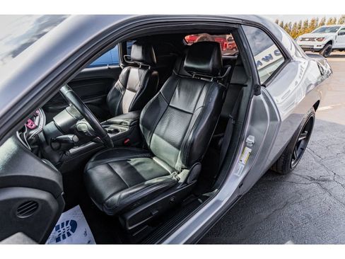 Used 2016 Dodge Challenger R/T Plus image 8