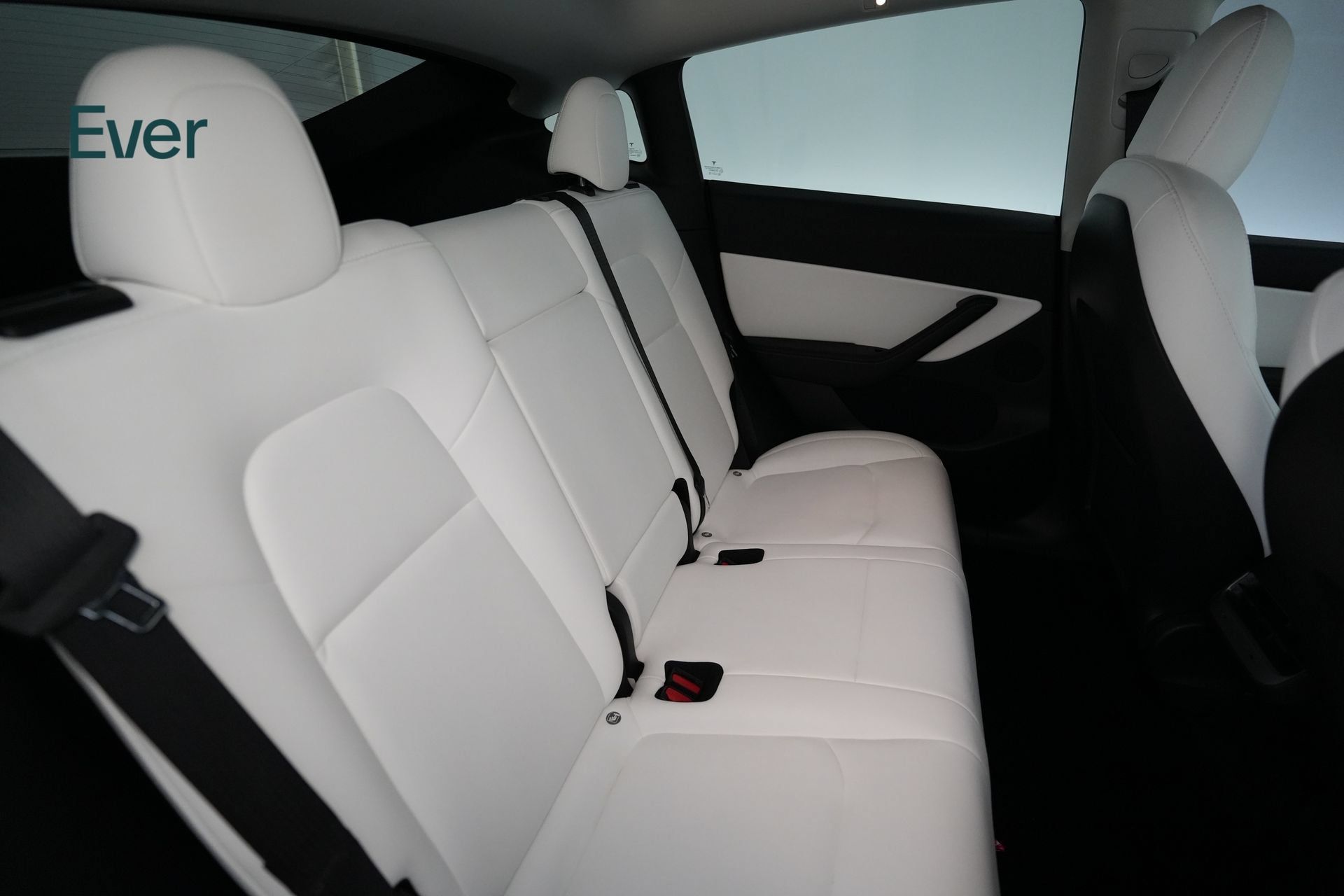 Used 2022 Tesla Model Y Performance AWD/4WD image 5