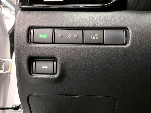 New 2025 Nissan Sentra SV w/ All-Weather Package image 25