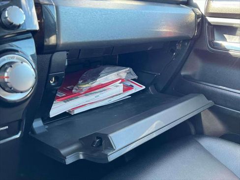 Certified 2022 Toyota 4Runner TRD Off-Road Premium image 30