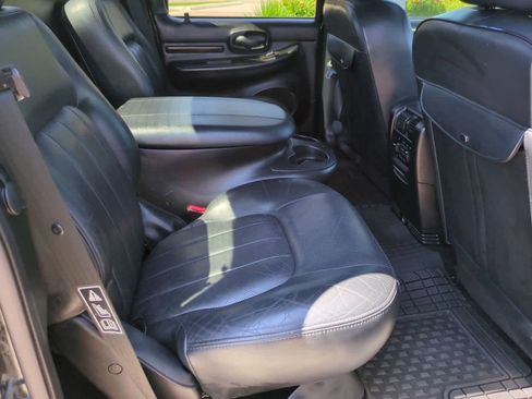 Used 2002 Lincoln Blackwood image 21