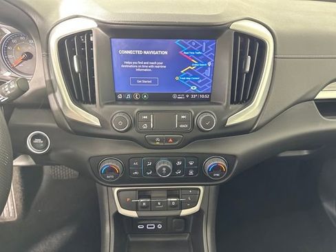 Used 2023 GMC Terrain SLE w/ Driver Convenience Package image 23