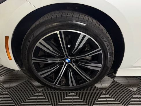 Used 2025 BMW 330i xDrive Sedan AWD/4WD image 11