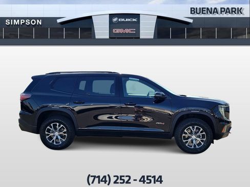 Used 2026 GMC Acadia AT4 w/ Luxury Package AWD/4WD image 9