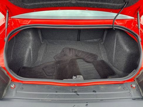 Used 2018 Dodge Challenger SXT w/ Blacktop Package image 14