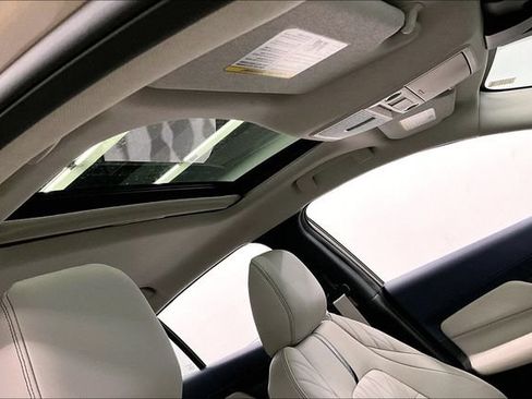 New 2026 Nissan Sentra SL w/ Floor Mat Package FWD image 37