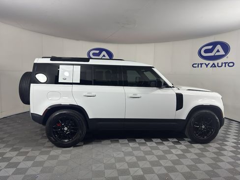 Used 2021 Land Rover Defender 110 S AWD/4WD image 2