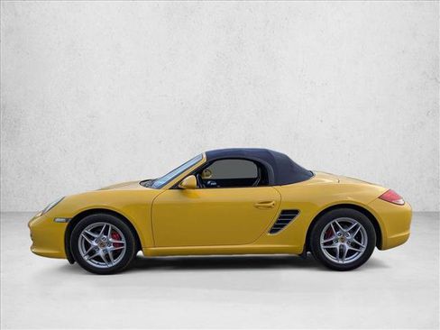 Used 2011 Porsche Boxster RWD image 8