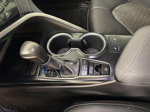 Used 2019 Toyota Camry XSE w/ Driver Assist Package FWD image 31