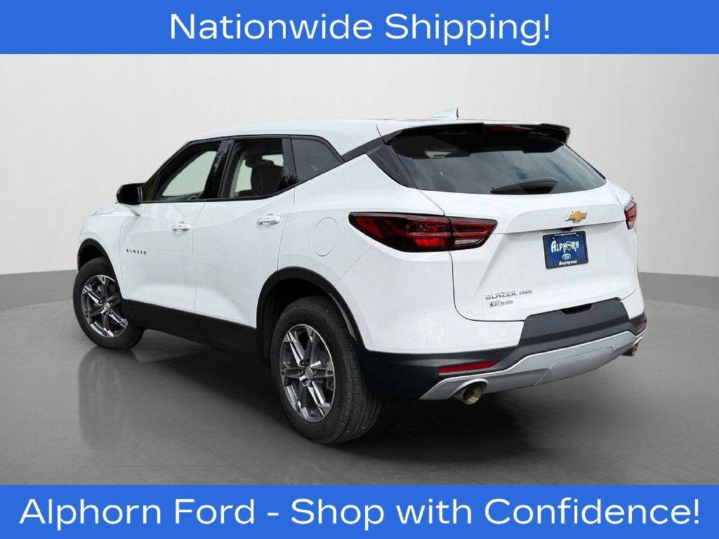 Used 2023 Chevrolet Blazer LT AWD/4WD image 5