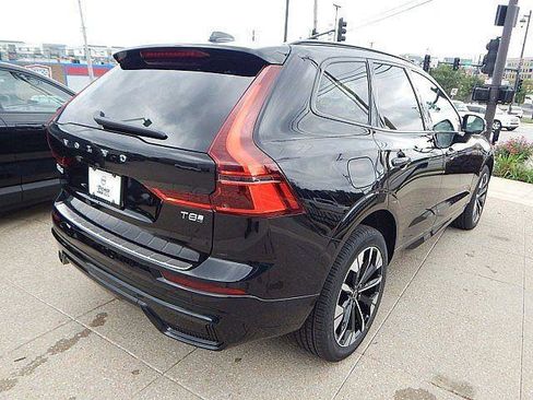 New 2026 Volvo XC60 T8 Plus w/ Protection Package Premier AWD/4WD image 6