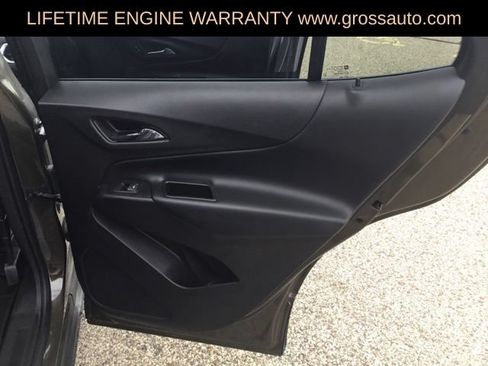 Used 2023 Chevrolet Equinox LT AWD/4WD image 27