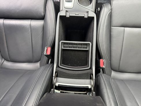 Certified 2022 Subaru Ascent Limited w/ Technology Package image 28