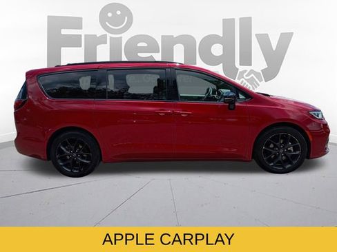 Used 2026 Chrysler Pacifica Limited w/ S Appearance Package FWD image 4