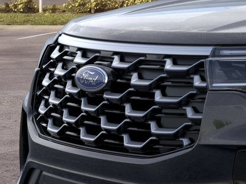 New 2026 Ford Explorer Platinum RWD image 42
